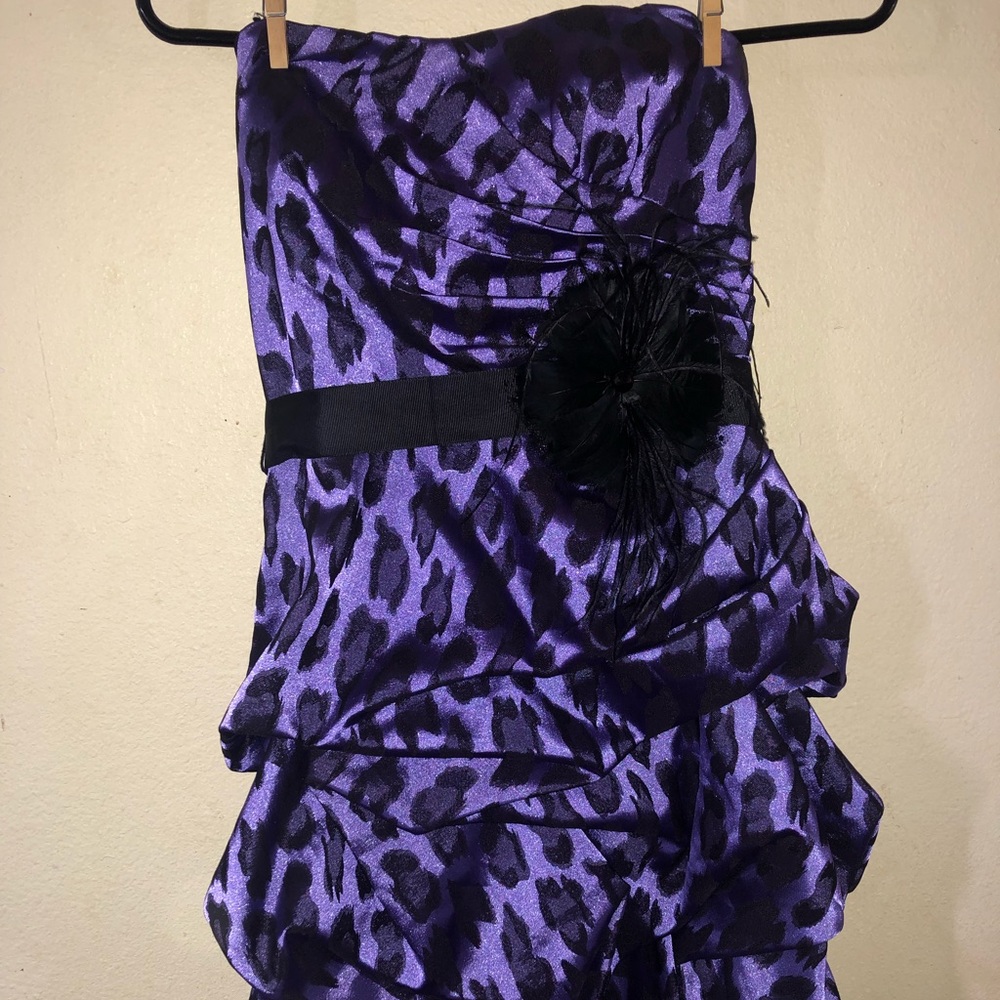 Dress - Picture 2 of 3